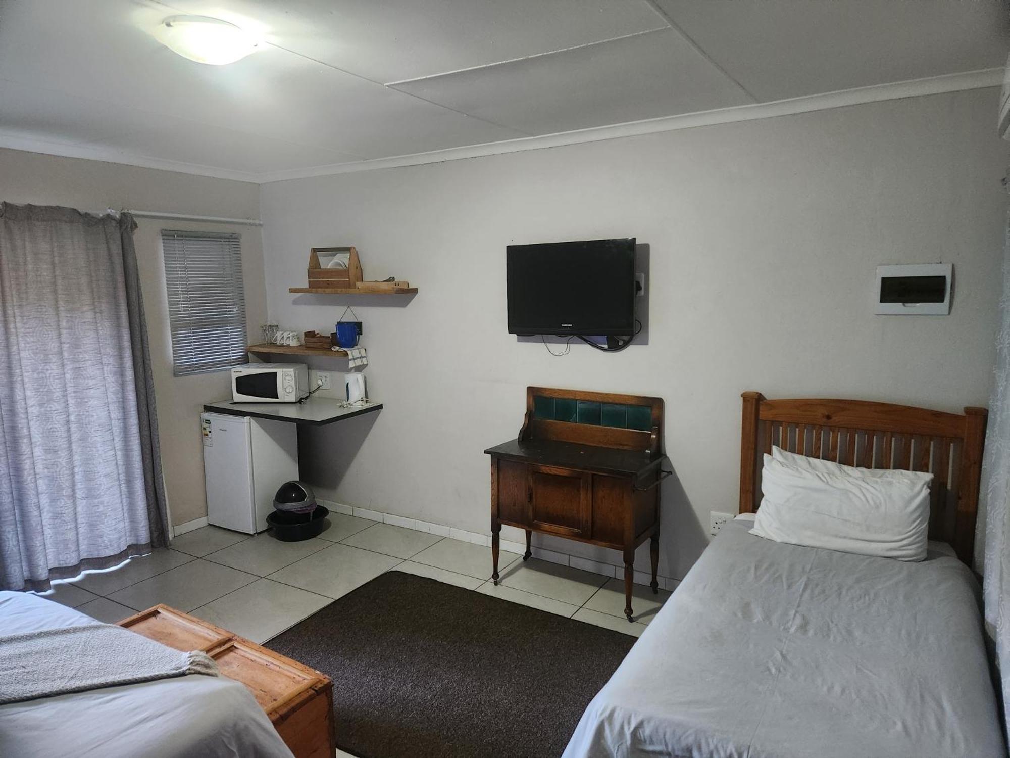 Mimosa Guesthouse Колесберг Екстериор снимка