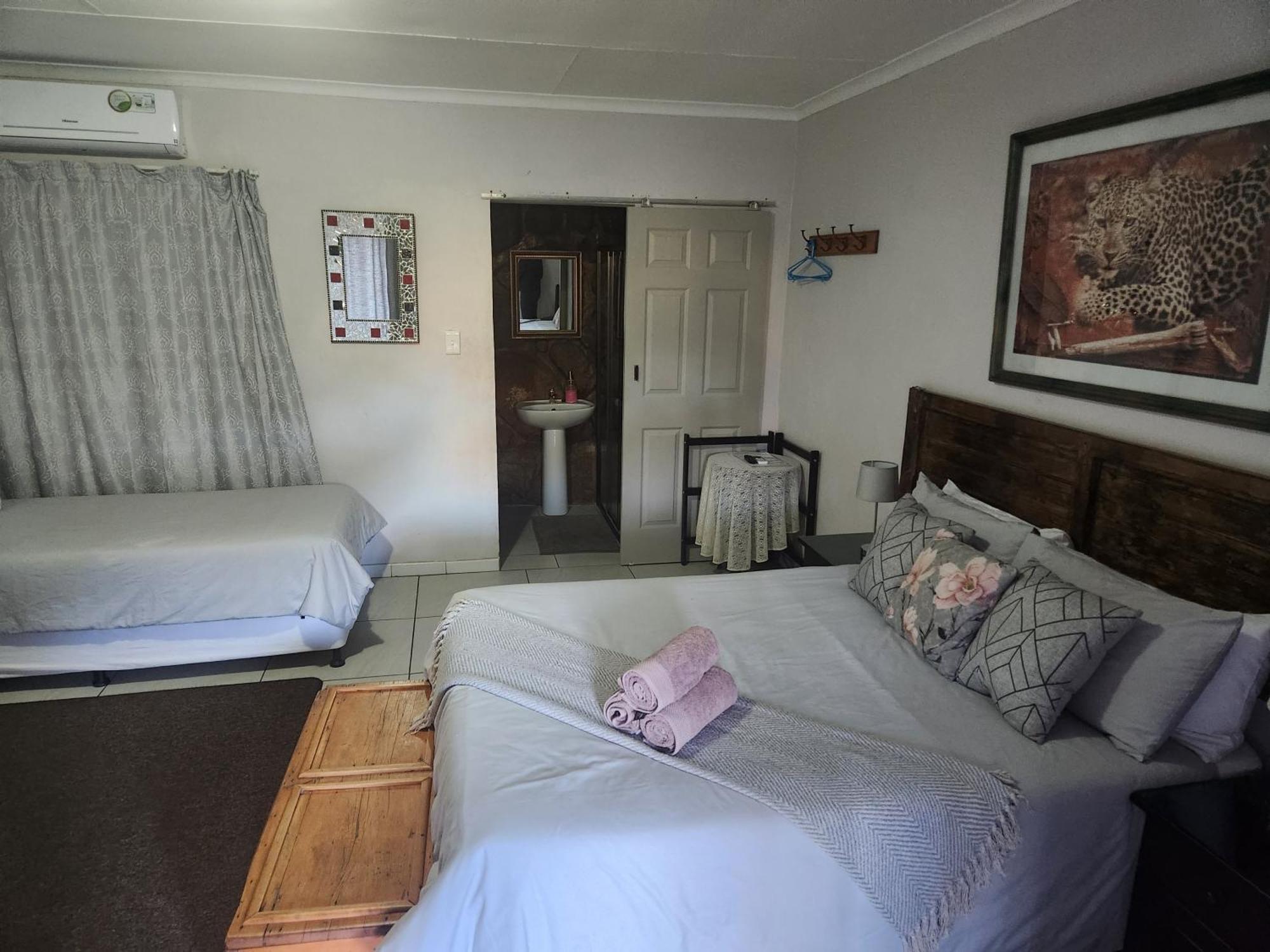 Mimosa Guesthouse Колесберг Екстериор снимка
